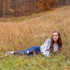 Meet your Posher, Abby